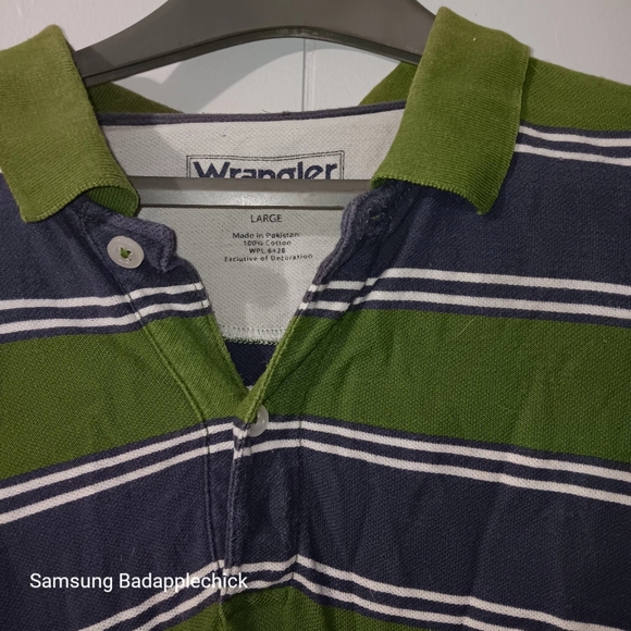 Shirt - Picture 2 of 3